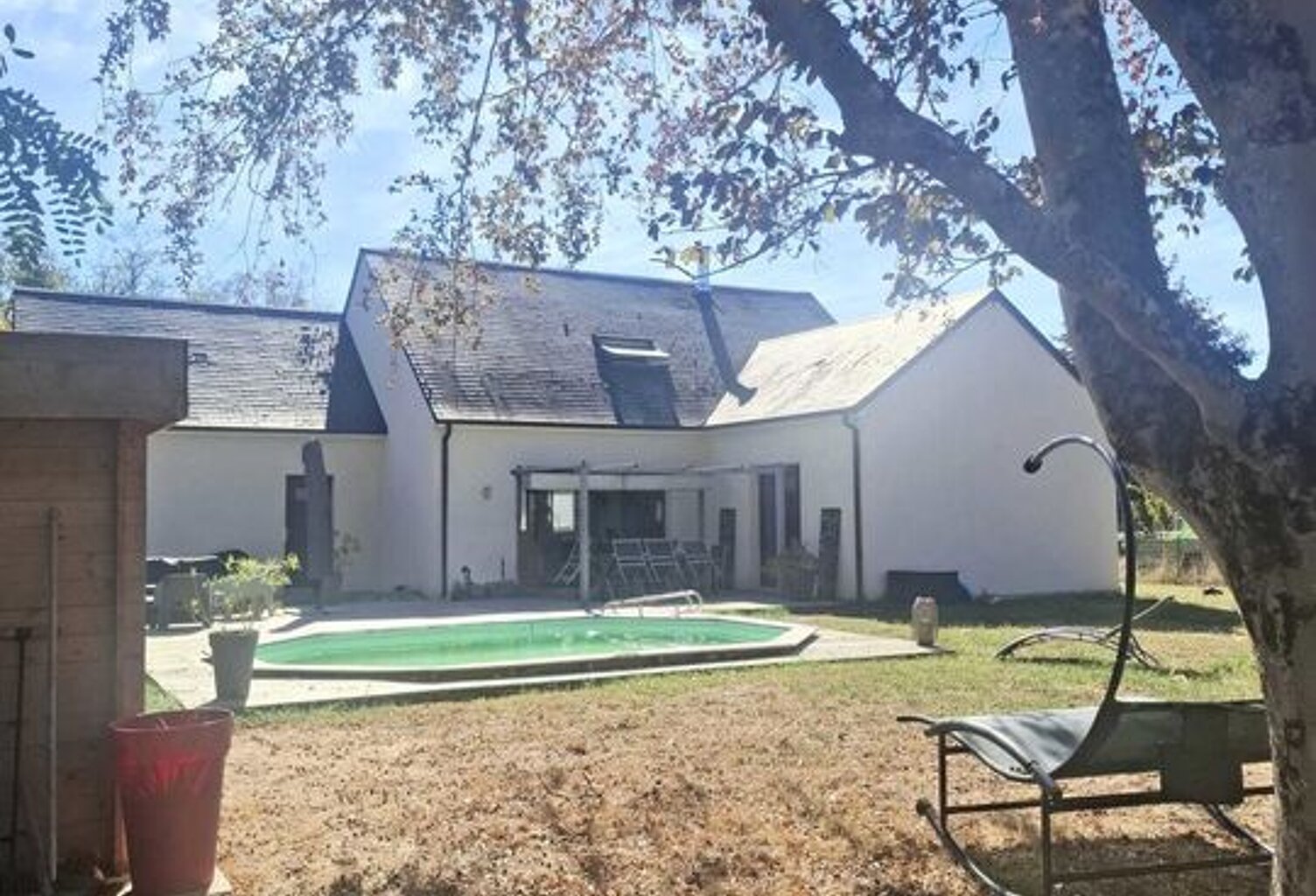Très belle maison familiale de 144 m2 avec piscine à — photo 1