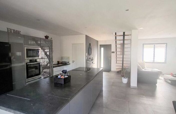 Très belle maison familiale de 144 m2 avec piscine à — photo 5