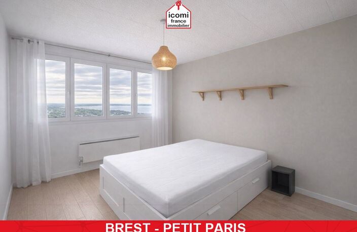 FINISTERE - Brest (29200) - A VENDRE - APPARTEMENT - T2 - 1 CHAMBRE - DERNIER ETAGE - VUE DEGAGEE - ASCENSEUR - DALLE BETON — photo 3