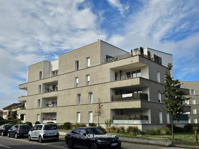 CUGNAUX - T2 récent avec terrasse et parkings — photo du bien