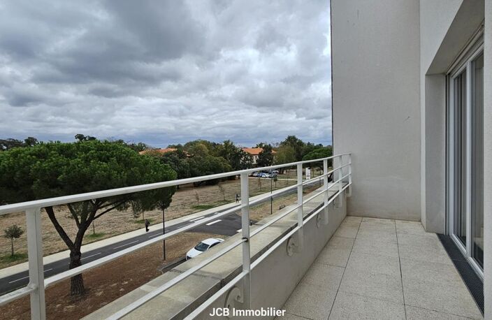 CUGNAUX - T2 récent avec terrasse et parkings — photo 5