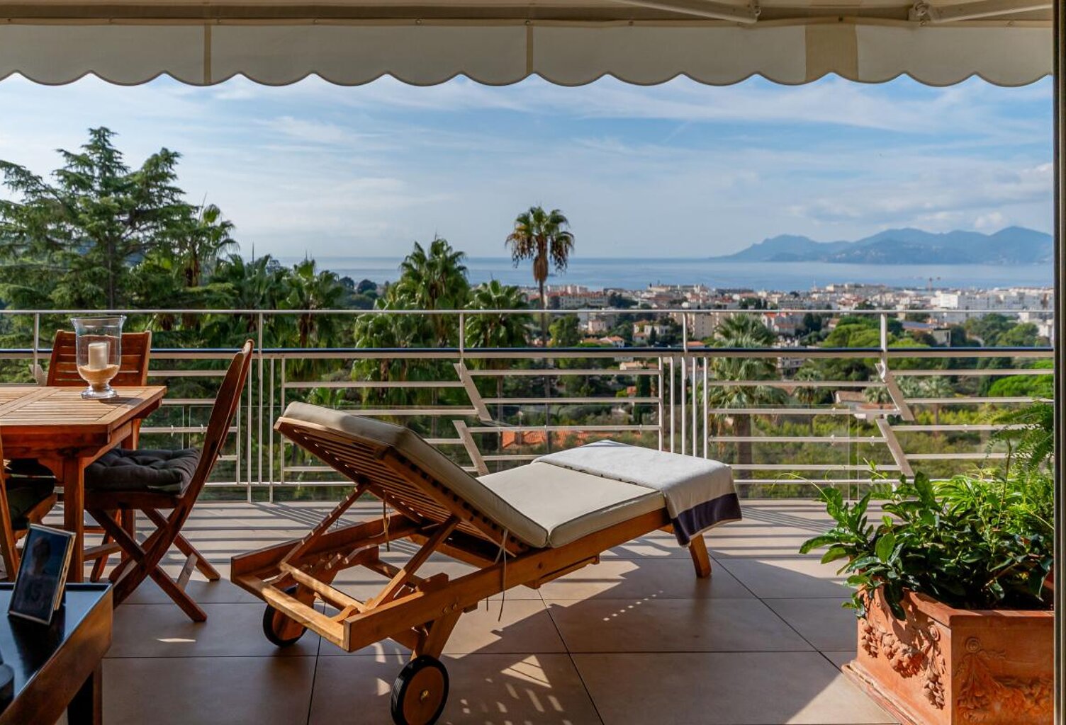 SECTEUR RESIDENTIEL CALIFORNIE / VUE MER — photo 1