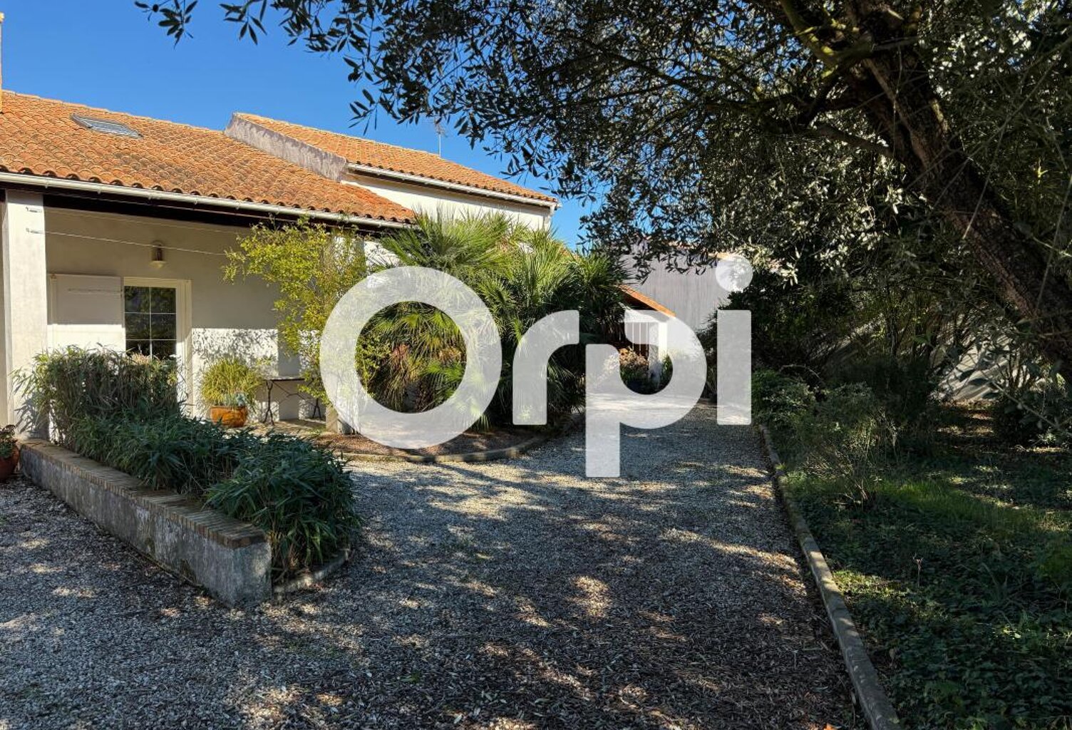 Maison À Vendre — photo 1