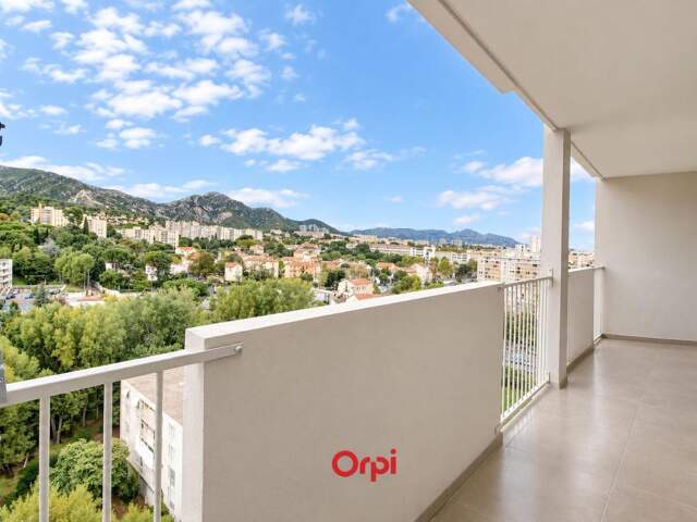 Grand appartement T4 à vendre — photo du bien