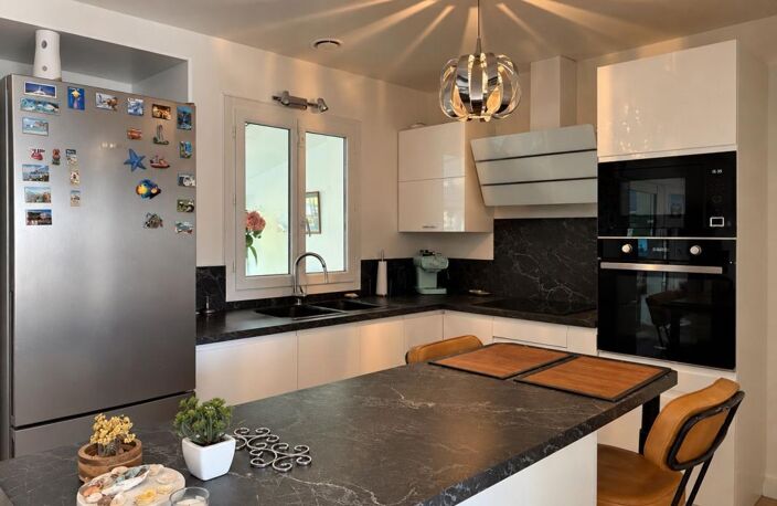 Maison de plain-pied rénovée, à proximité du centre de Saint-Pierre-d’Oléron — photo 4