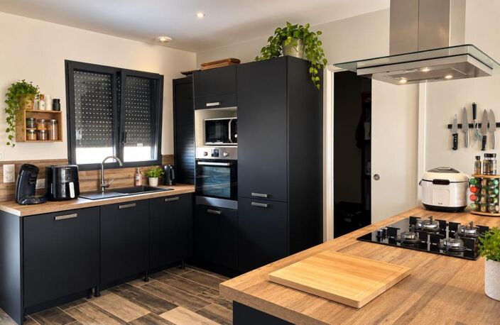 MAISON RÉCENTE AVEC T2 ATTENANT – IDÉALE FAMILLE OU INVESTISSEMENT ! — photo 2