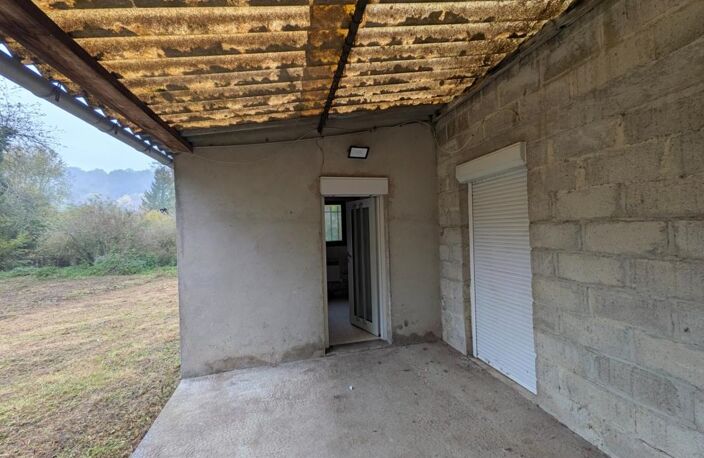 MAISON DE CAMPAGNE A RENOVER ! — photo 4