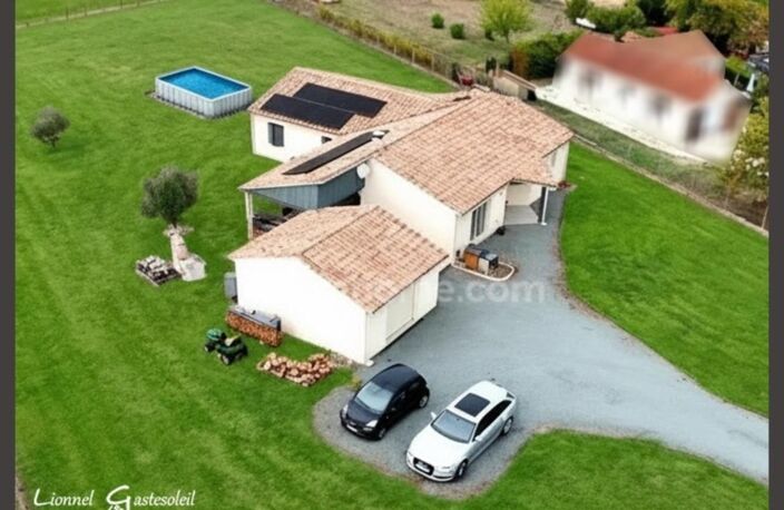 Maison à vendre 3 chambres, de plain-pied, garage et panneaux solaires sur un grand terrain plus de 3500m2 près de Bergerac (24) — photo 2