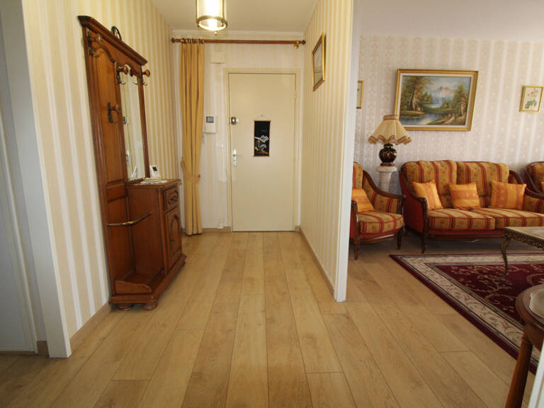 Appartement avec ASCENCEUR à vendre avec 3 CHAMBRES et 5 pièces LA ROCHE SUR YON (85) — photo 1