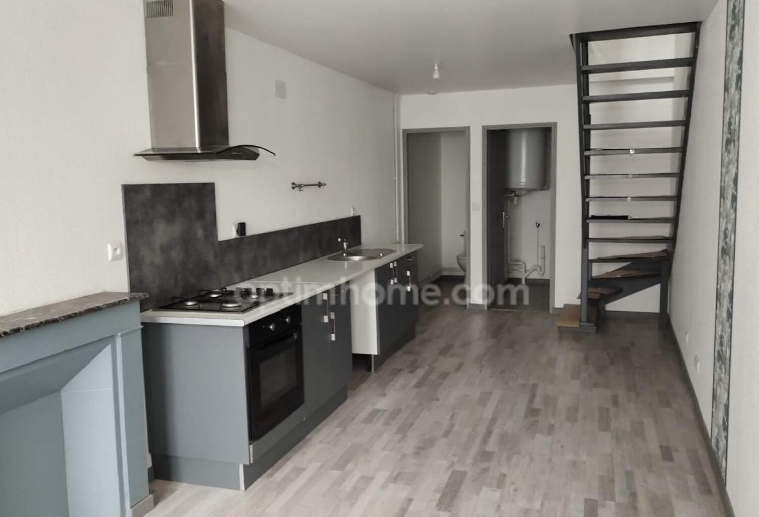 Maison à vendre - LIGNY EN BARROIS (55500) - triplex de 70 m² rénové — photo 1