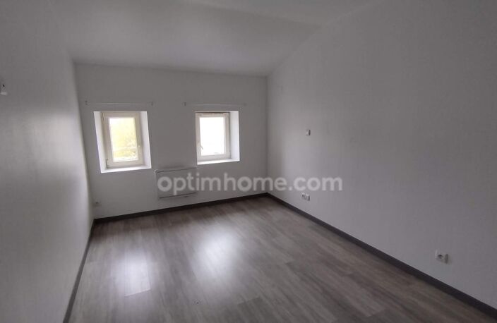Maison à vendre - LIGNY EN BARROIS (55500) - triplex de 70 m² rénové — photo 4