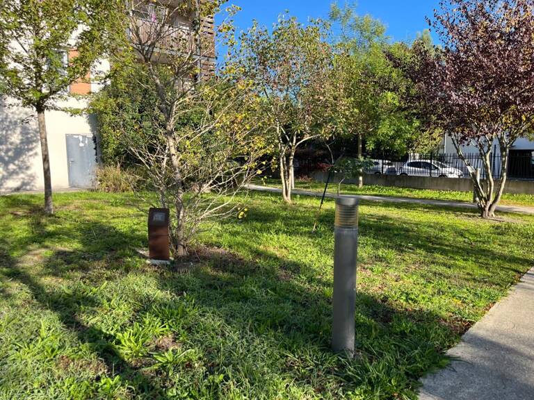 Vente appartement résidence sénioriales 2 pièces avec jardin et véranda BRUGES (33) — photo 1