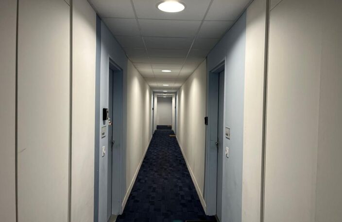 Vente appartement résidence sénioriales 2 pièces avec jardin et véranda BRUGES (33) — photo 4