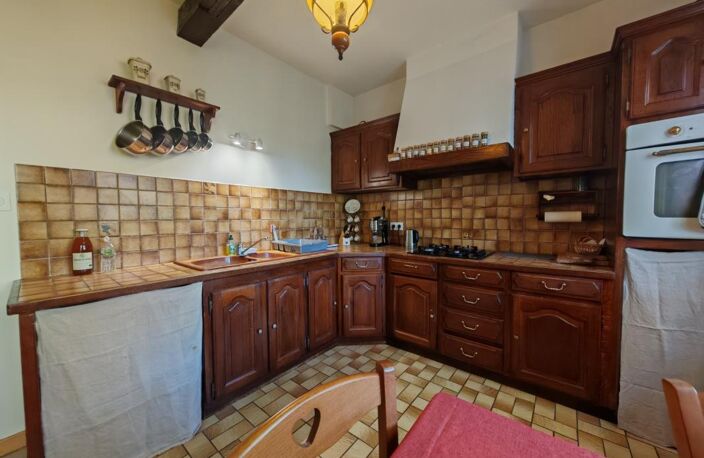 EN EXCLUSIVITÉ – MAISON DE PLAIN-PIED AVEC TERRASSE ET GRAND TERRAIN ARBORÉ — photo 5