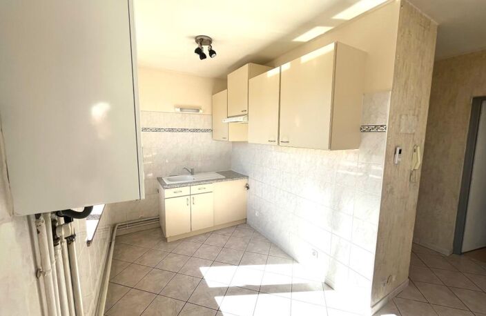 Appartement à vendre 5 pièces Proche de CHAMPIGNEULLES (54) — photo 4