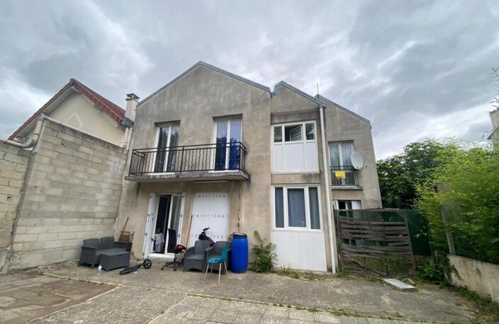 INVESTISSEMENT à ARNOUVILLE (95) - Rue de la GIRONDE - MAISON de 8 pièces de 190 M² sur parcelle de 652 m² — photo 4