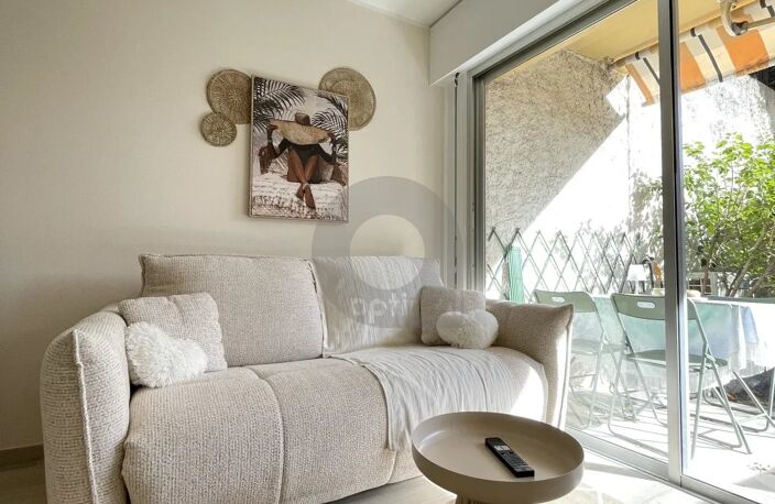 A LOUER BEAU STUDIO MEUBLE AVEC JARDIN - MENTON GARAVAN — photo 2