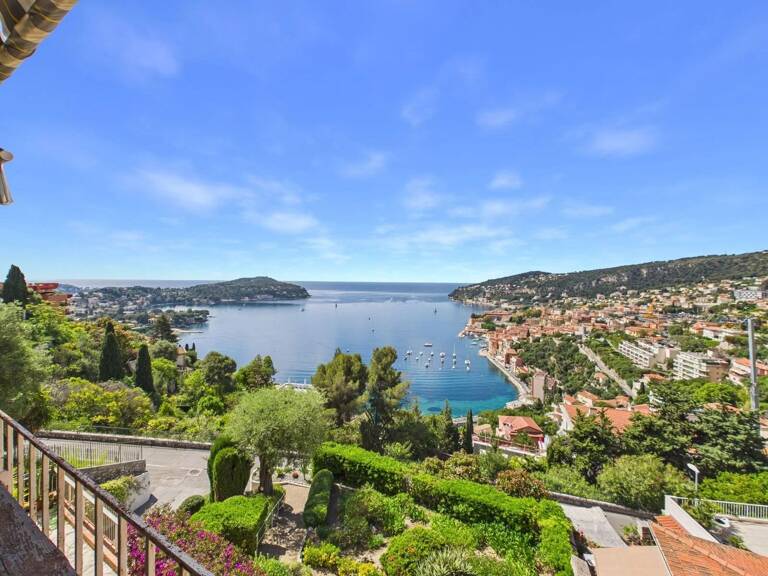 VILLEFRANCHE  2 Pieces, Terrasse, garage . — photo 1