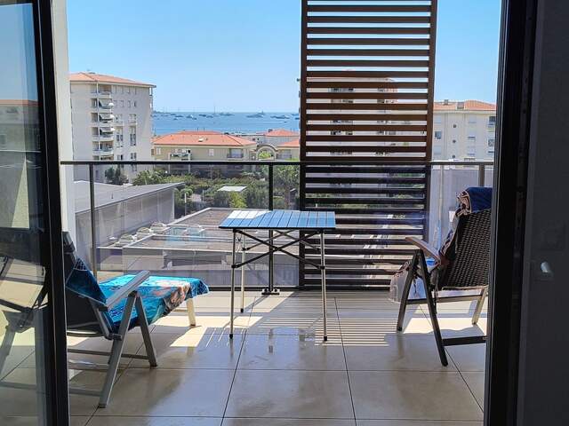 Appartement de 45m2 à louer sur Antibes — photo du bien