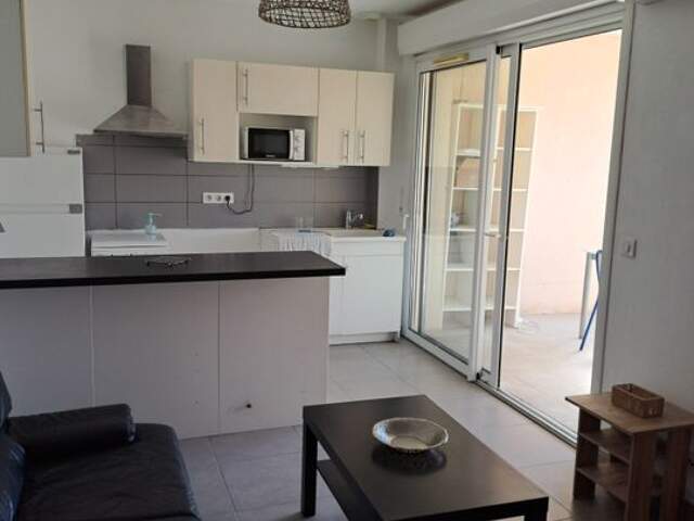 Appartement de 32m2 à louer sur Pourrières — photo du bien
