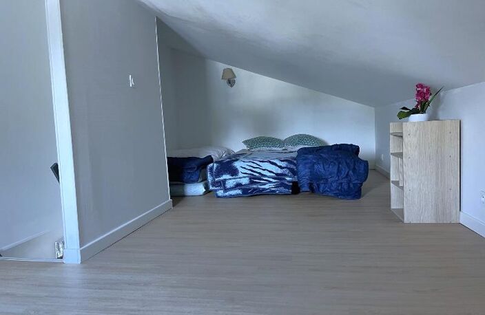 T2 — photo 3