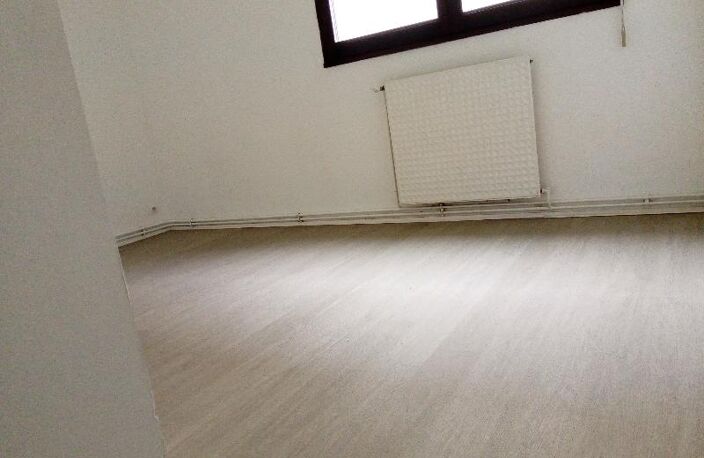 T3 — photo 3
