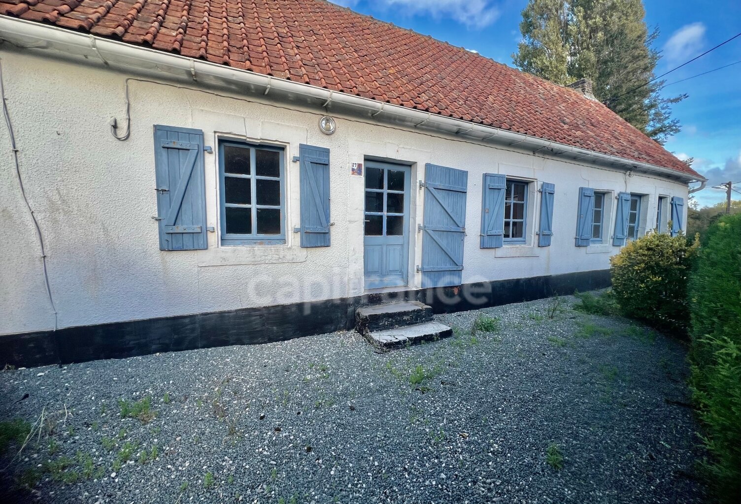 À VENDRE - WIERRE-EFFROY  - MAISON  PLAIN-PIED - À RÉNOVER - GARAGE - JARDIN CLOS — photo 1
