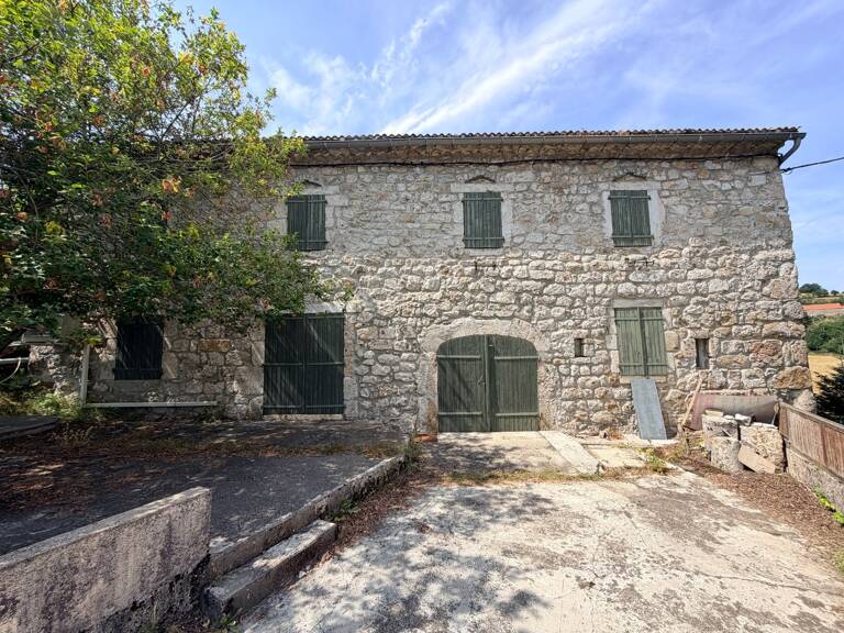 Maison ARDÈCHE – Au cœur des montagnes ardéchoises, maison de caractère de 191 m² dans un écrin de nature - 5 chambres – Garage & combles — photo 1
