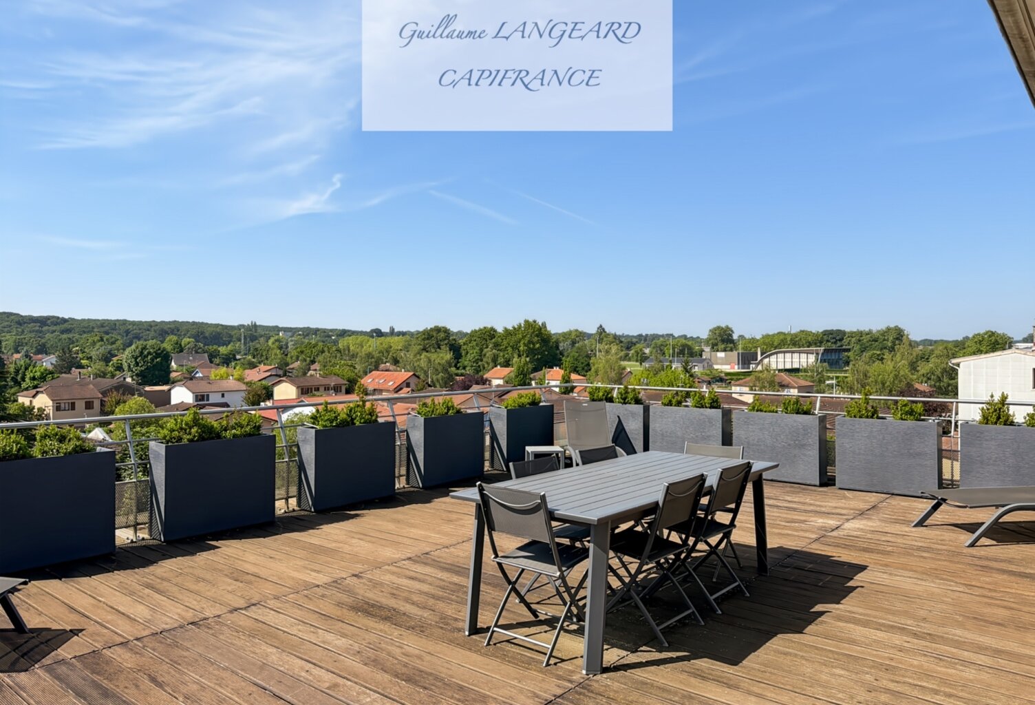BOURG-EN-BRESSE  (01000) – Appartement de standing de 153 m2, une vie sur les toits avec terrasse de 64 m2 — photo 1