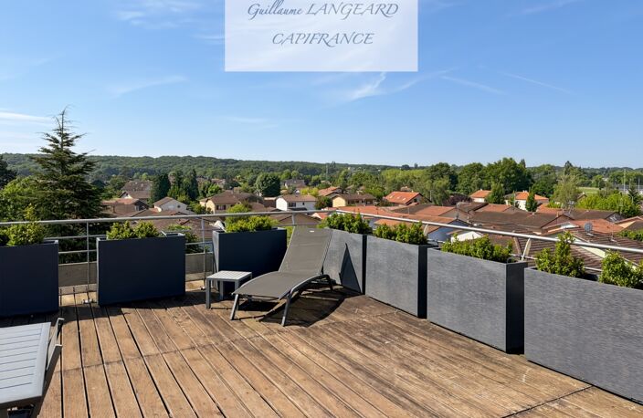 BOURG-EN-BRESSE  (01000) – Appartement de standing de 153 m2, une vie sur les toits avec terrasse de 64 m2 — photo 2