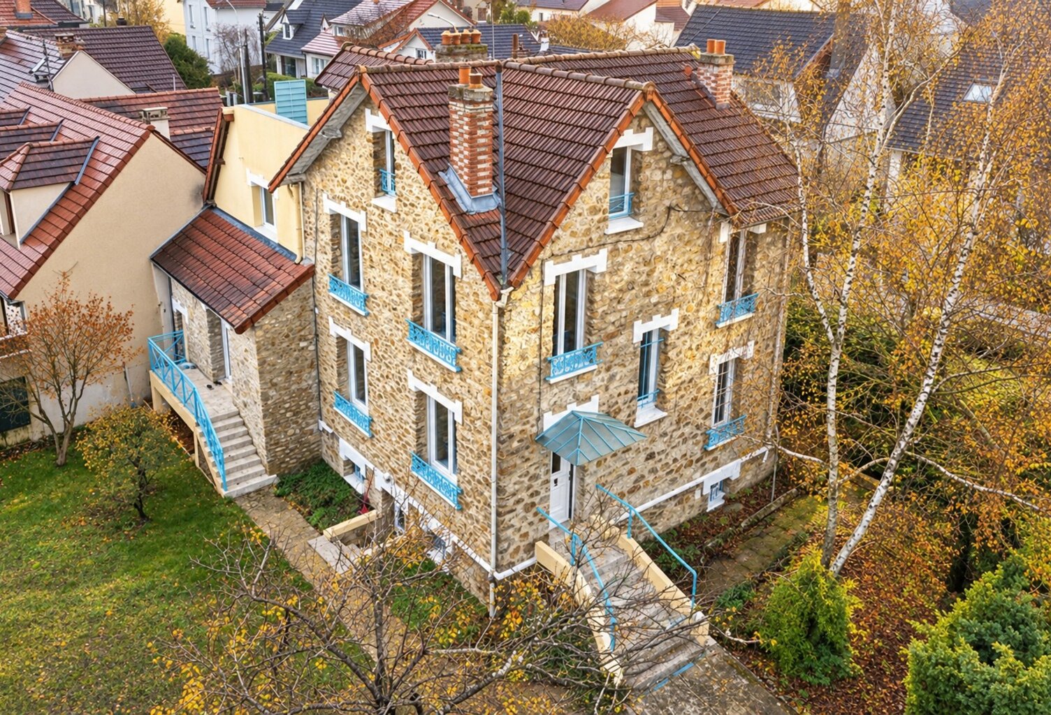 Maison bourgeoise en pierre de meulière 9 pièces - 6 chambres - Appartement indépendant - Savigny sur Orge (91) — photo 1