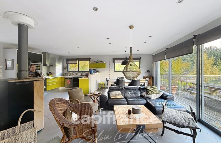 PONTIVY (56300) – MAISON CONTEMPORAINE EN OSSATURE BOIS – 5 CHAMBRES – TERRAIN DE 1 530 m² — photo 3