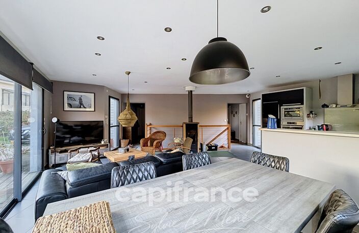PONTIVY (56300) – MAISON CONTEMPORAINE EN OSSATURE BOIS – 5 CHAMBRES – TERRAIN DE 1 530 m² — photo 5