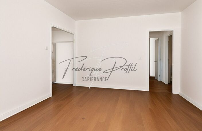 Appartement à vendre 4 pièces CLERMONT (60) — photo 4