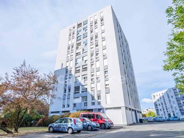 Toulouse 31100 – Appartement T3 lumineux avec balcon, parking et vue dégagée — photo du bien