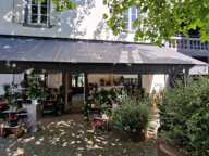 Fleuriste à vendre à LE CENDRE (63) ! — photo 4