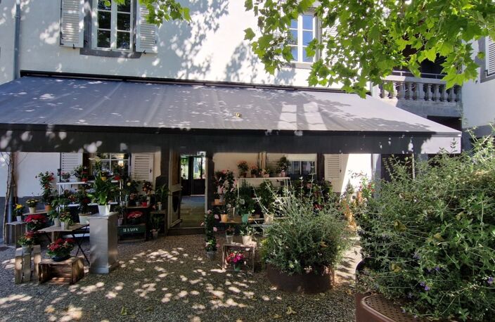 Fleuriste à vendre à LE CENDRE (63) ! — photo 4