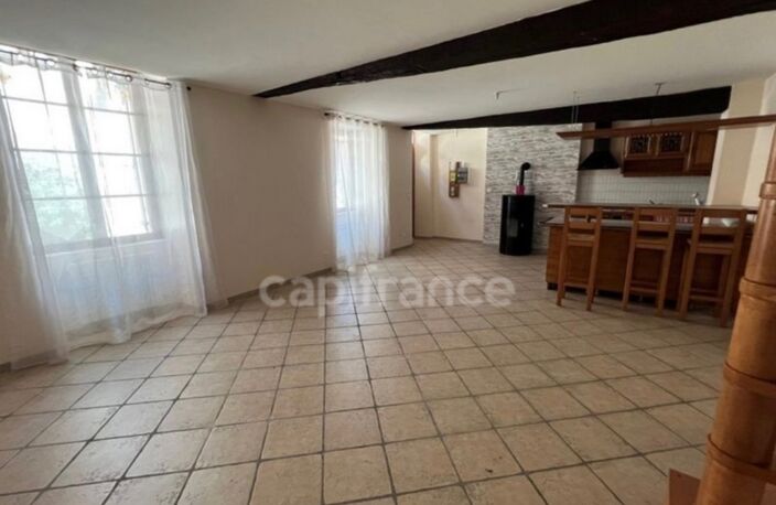 Maison 3 pièces – 2 chambres – 600 € + charges — photo 2