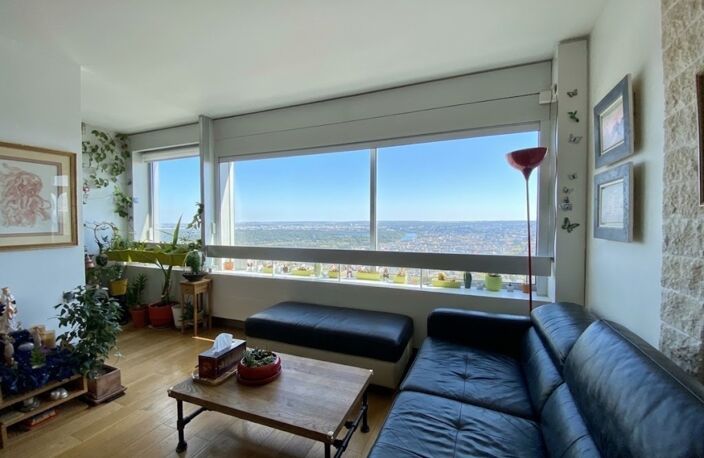 Appartement à vendre 4 pièces  () — photo 3