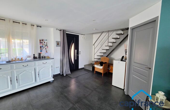 Appartement à vendre 4 pièces MARNAZ (74) — photo 2