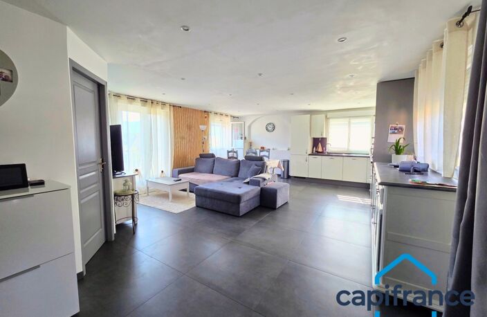 Appartement à vendre 4 pièces MARNAZ (74) — photo 5