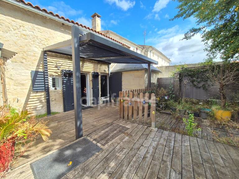 Maison 6 pièces PONS (17) - Centre ville - Piscine - Terrain de 167m² — photo 1