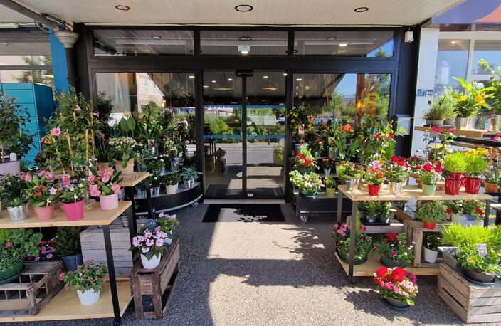 Fleuriste à vendre à COURNON D'AUVERGNE (63) ! — photo 4