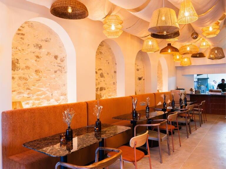 Dpt Vendée (85), à vendre LES SABLES D'OLONNE Restaurant — photo 1
