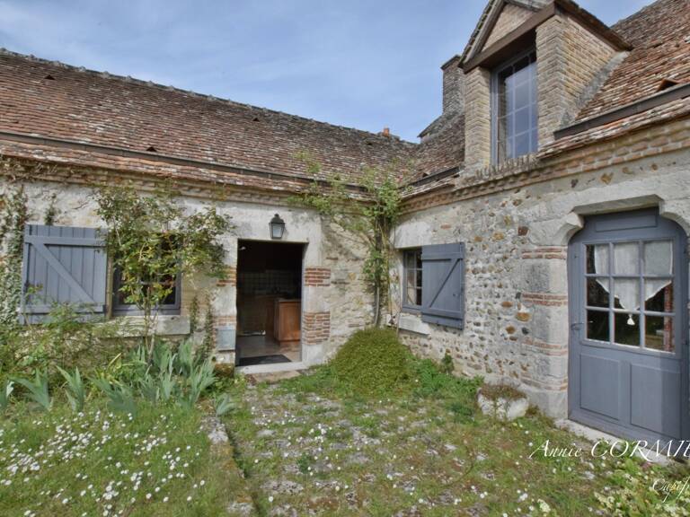 À vendre- Maison de charme en bord de Loire à Saint-Benoit-sur-Loire — photo 1