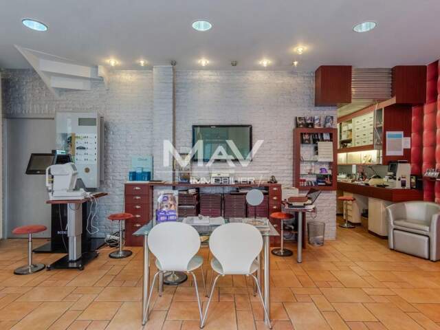 Immeuble — photo du bien