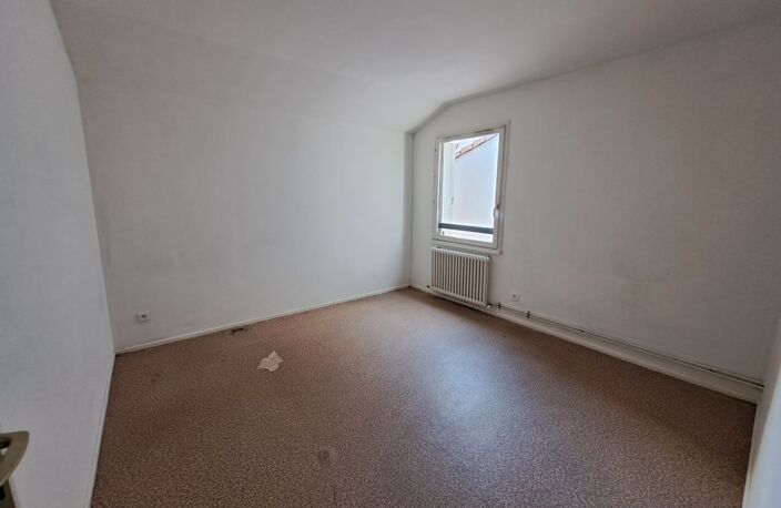 Maison T5 de 103,47 m² à Grigny-sur-Rhône, au prix de vente de 200 000 € — photo 4