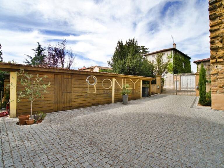 Liergues - Appartement T4 - Centre Village — photo 1