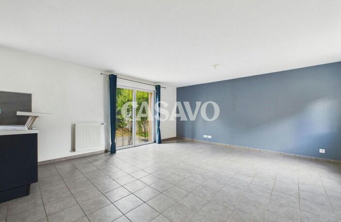 Location maison 4 pièces avec 2 stationnements - Vénissieux - 69200 — photo 2