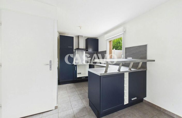 Location maison 4 pièces avec 2 stationnements - Vénissieux - 69200 — photo 3